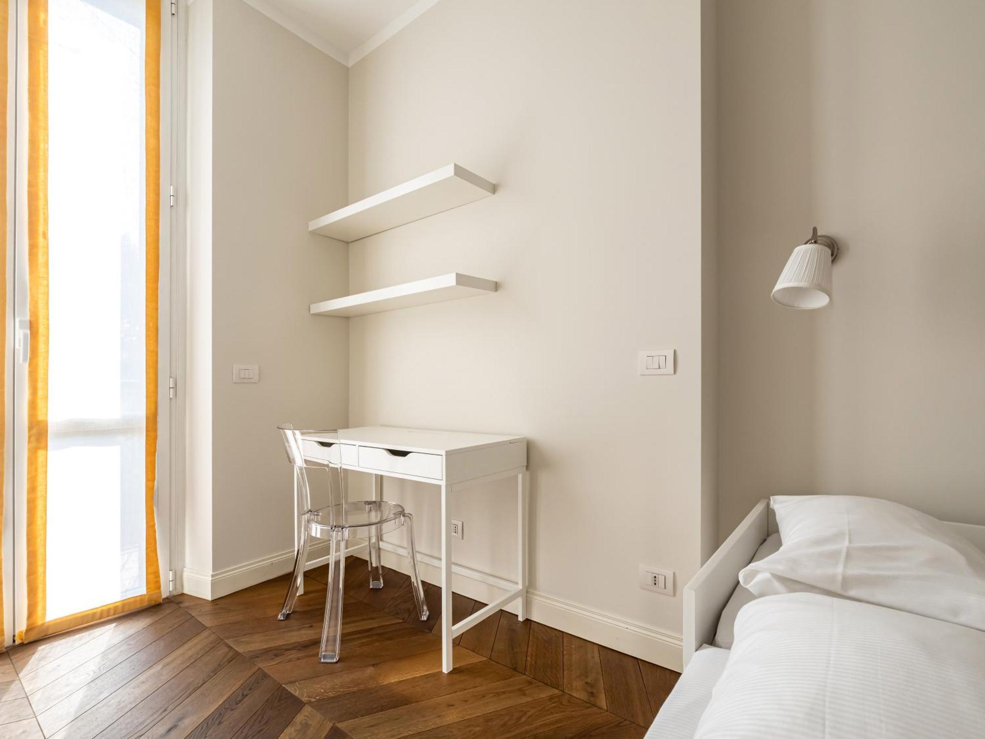 Citta Studi Elegant Huge Apartamento