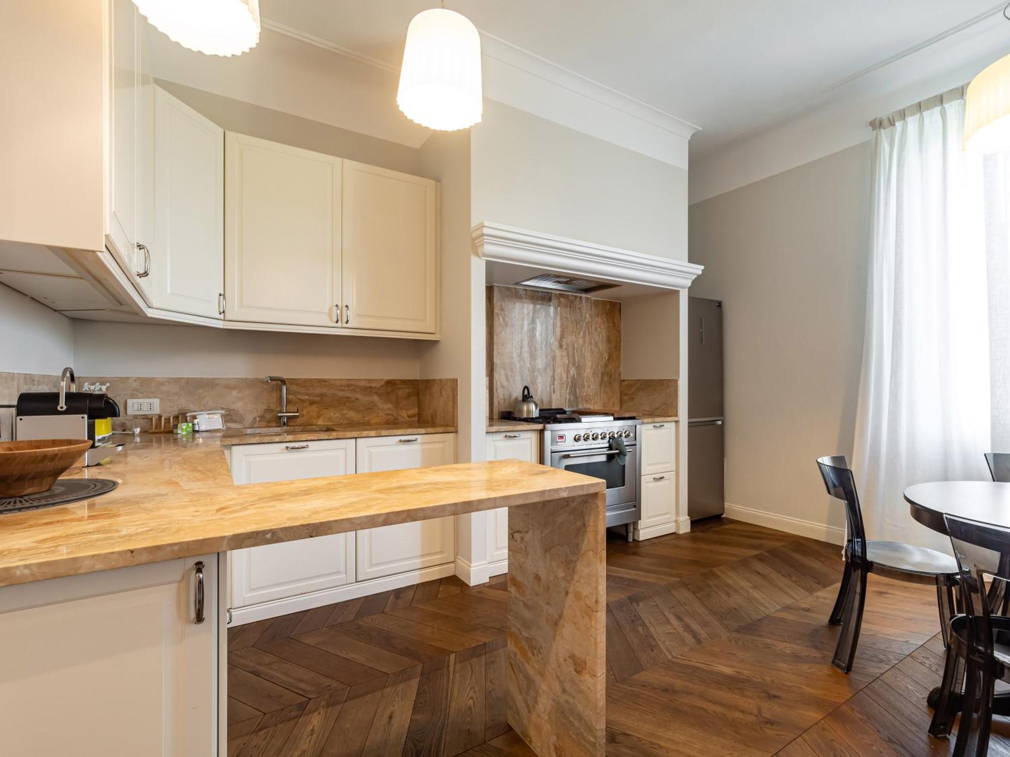 Citta Studi Elegant Huge Apartamento